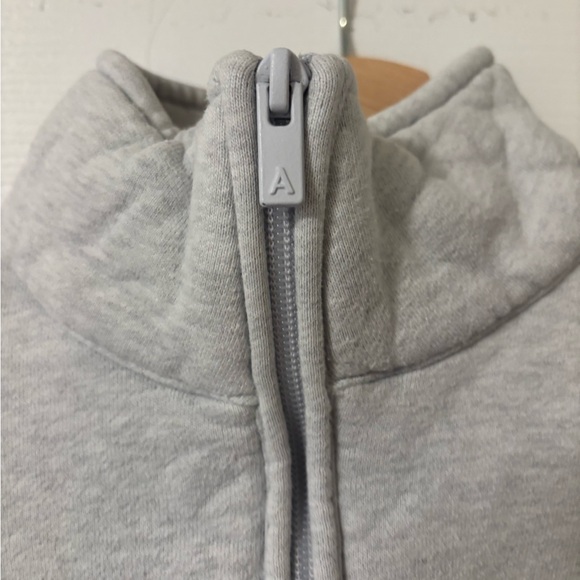 Aritzia Sweaters - Aritzia Gray Zip-Up Sweater